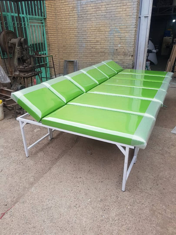 تخت معاینه با فوم ۱۰ سانت زیرسر تاشو پایه مبلی | کیفیت بالا و قیمت مناسب