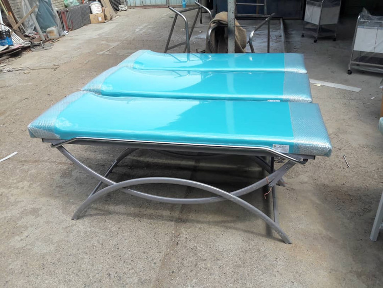 خرید تخت معاینه فلت با فوم ۱۰ سانتی و پایه هلالی