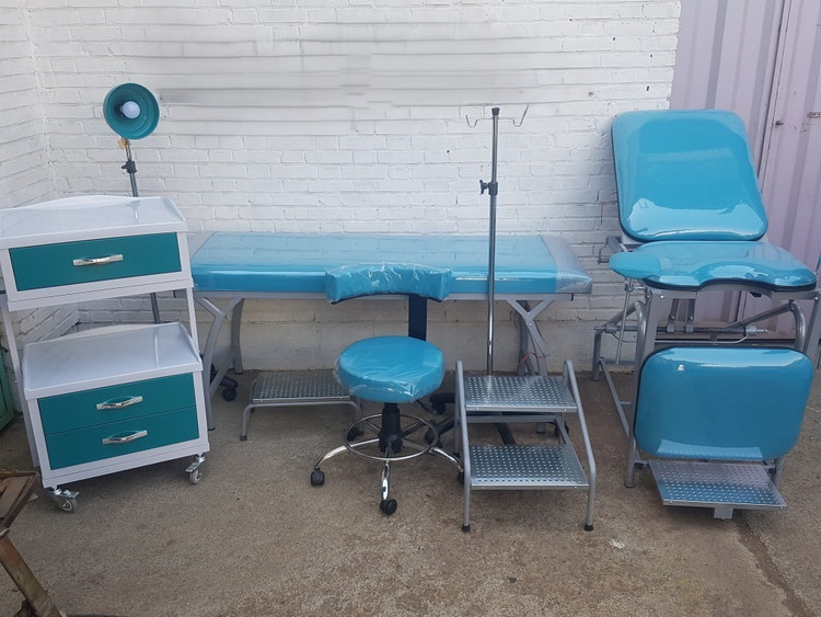 ست حرفهای مطب زنان و زایمان: تخت ژنیکولوژی + تخت معاینه + تابوره + چراغ معاینه+ ترالی+ دوپله+ پایه سرم